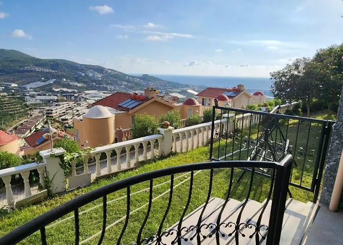 Вилла Goldctiy *